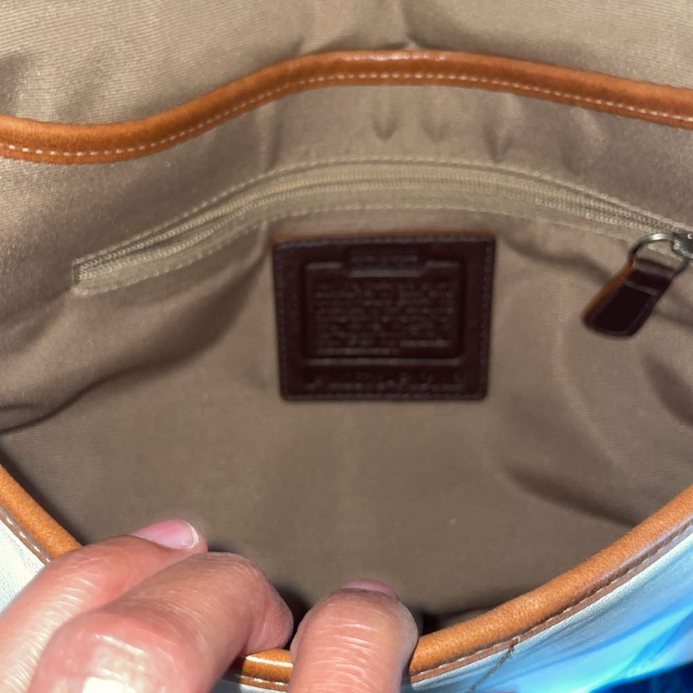 Coach leather shoulder bag - Picture 9 of 10
